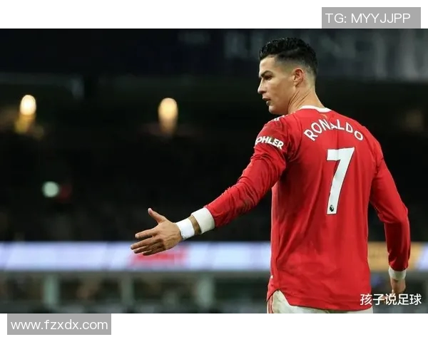 聚焦全球绿茵巨星探索足球传奇背后的荣耀与梦想